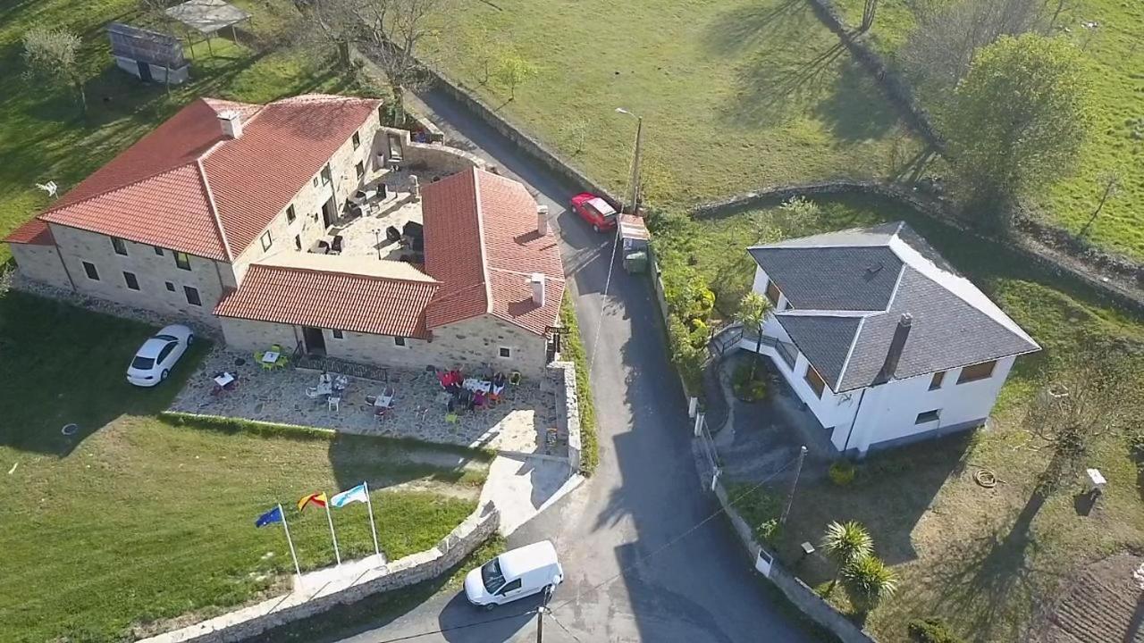 Hosteria Calixtino Palas de Rei Exterior photo